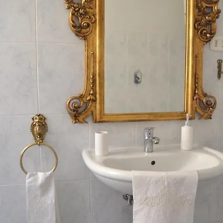 Le Reve Bed and Breakfast Castellammare di Stabia